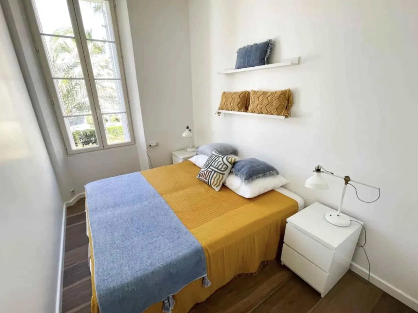 Beautifully Renovated 3 Bedroom Apartment In The Heart Of Cannes